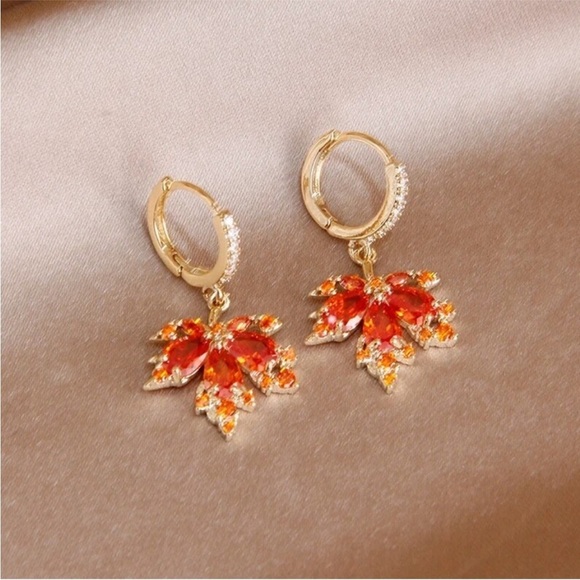 Jeweled Maple Leaf Green Diamond Gem Gold Hoop Dainty Luxury Gift Mini Earrings - Picture 3 of 4